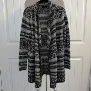 Lucy Brand 🍀 Sweater Cardigan